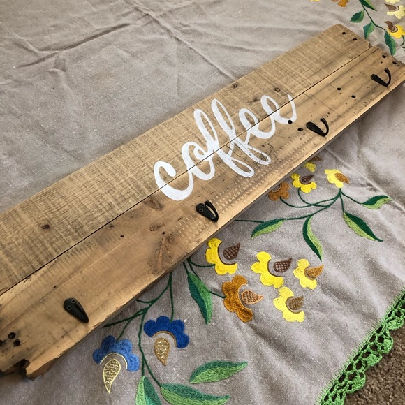Reclaimed Wood Coffee Sign W Mug Hooks - Picture 3 of 5
